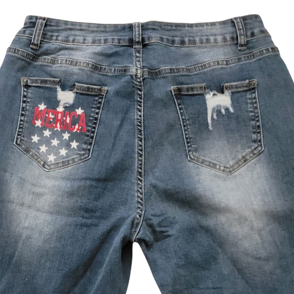 Light Blue Distressed Denim Bermuda Shorts Patriotic - Picture 8 of 10